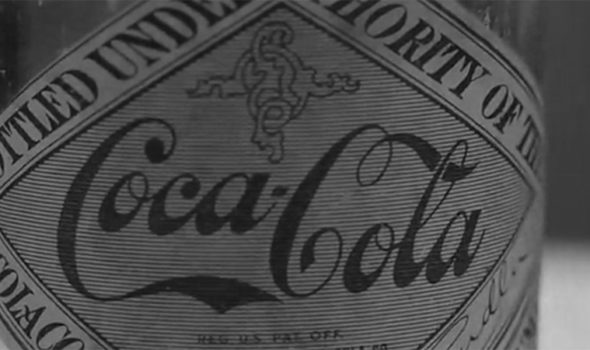 Skärmdump från Coke100.se. Fotot tillhör Coca-Cola Company